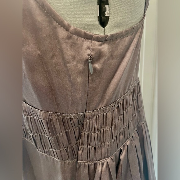 interlüd 100% silk dress, sweetheart neck, ruched bodice, stone grey, S - Picture 6 of 9